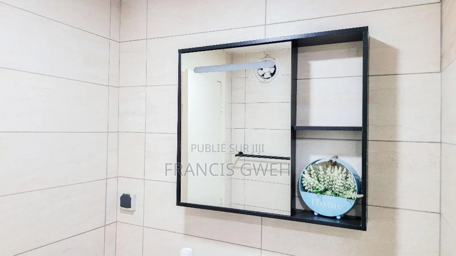 Furnished 4chbre Appartement dans Francis Gweh, Cocody à Louer