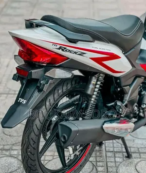 Photo - New TVS HLX 125 2025 Rouge