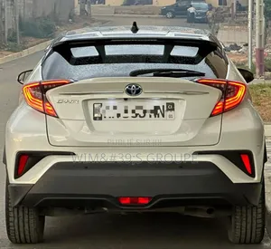 Toyota C-HR 2019 Blanc
