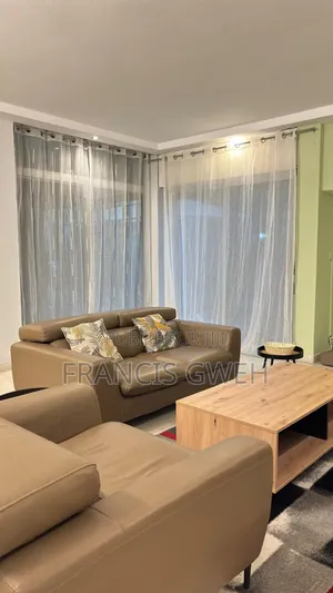 Furnished 2chbre Appartement dans Francis Gweh, Cocody à Louer