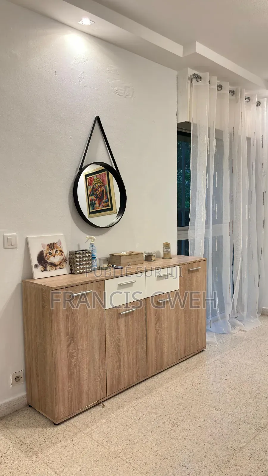 Furnished 2chbre Appartement dans Francis Gweh, Cocody à Louer