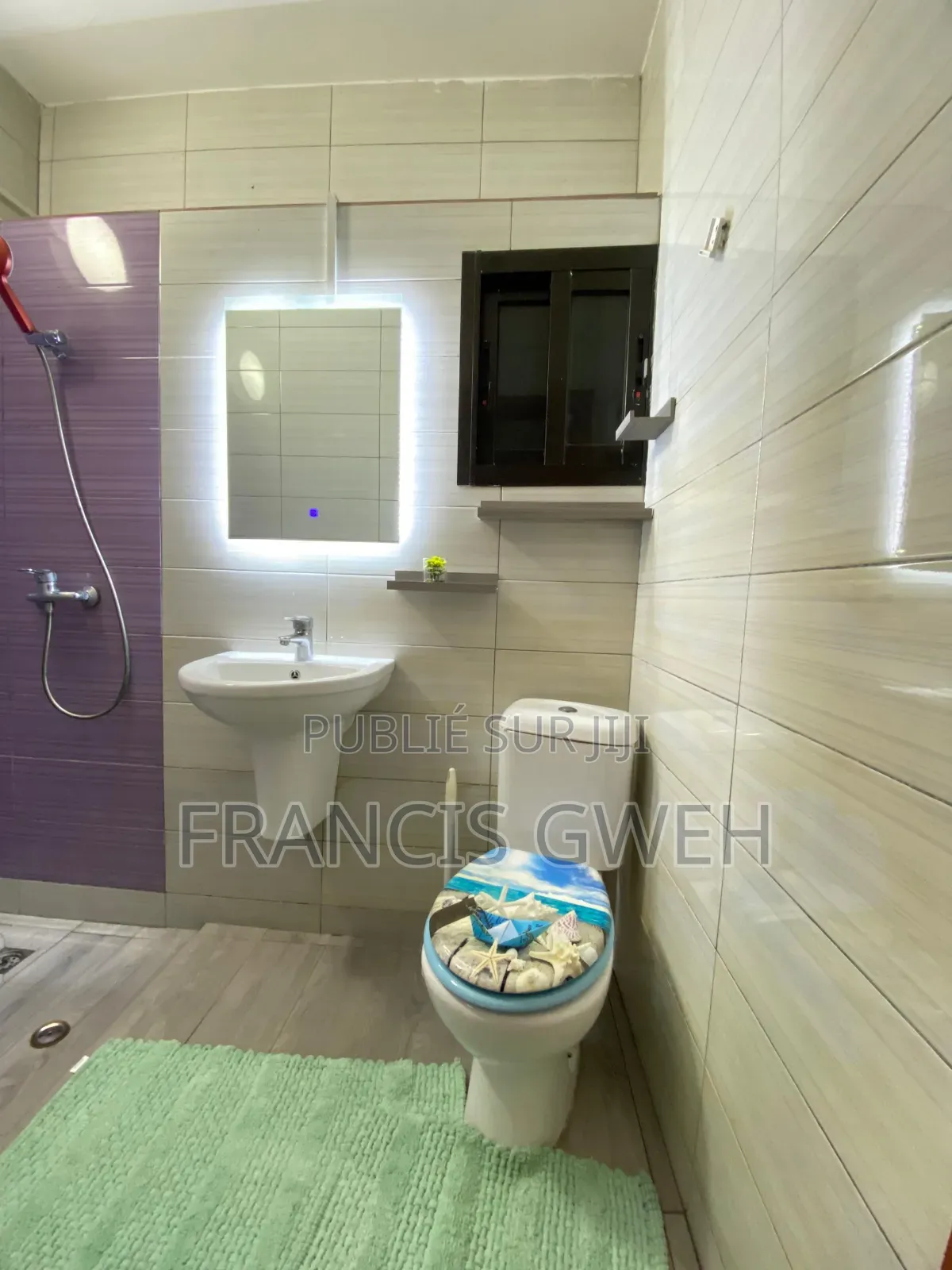 Furnished 2chbre Appartement dans Francis Gweh, Cocody à Louer