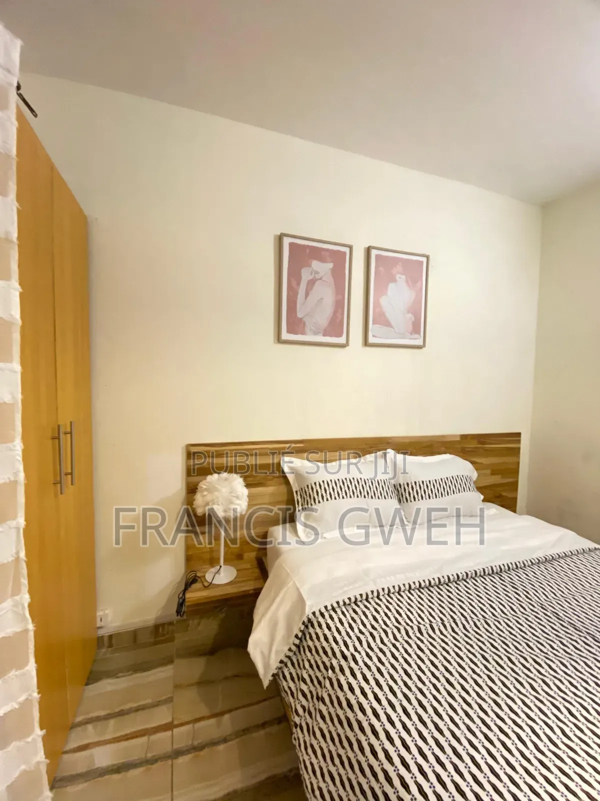 Furnished 2chbre Appartement dans Francis Gweh, Cocody à Louer