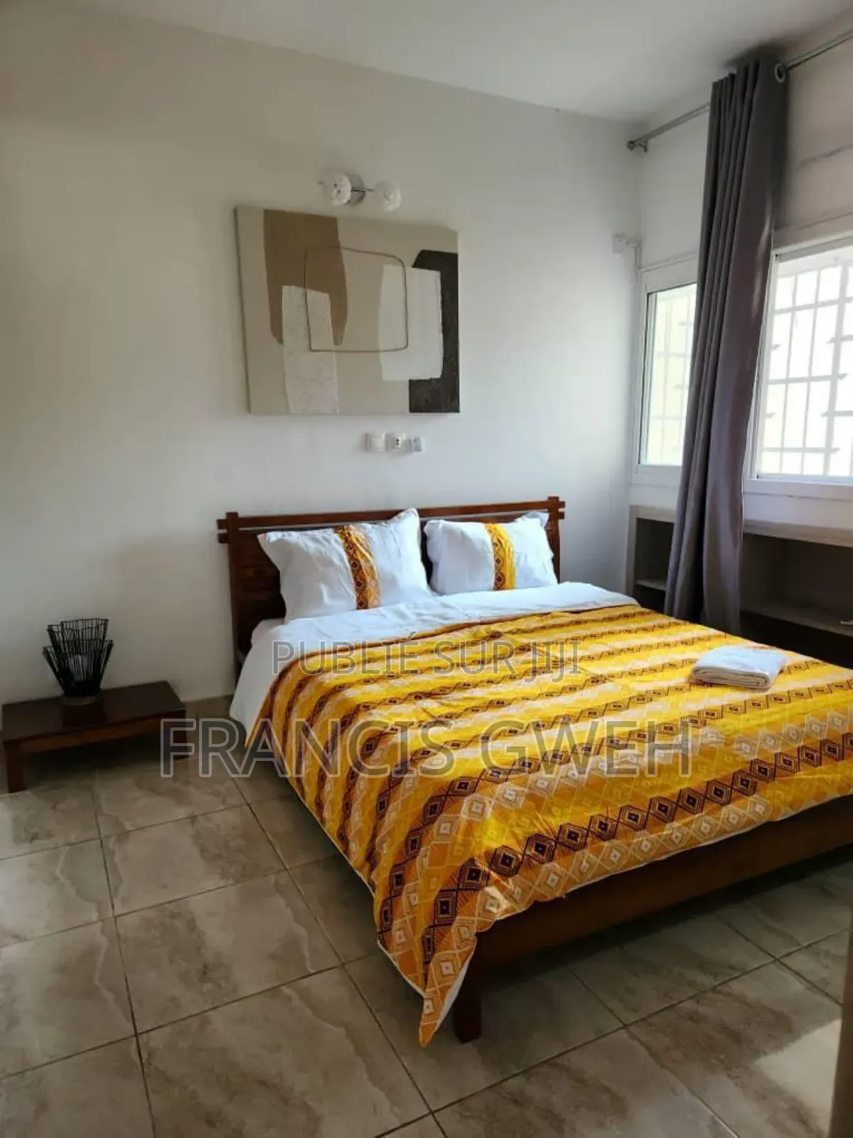 Furnished 3chbre Appartement dans Francis Gweh, Cocody à Louer