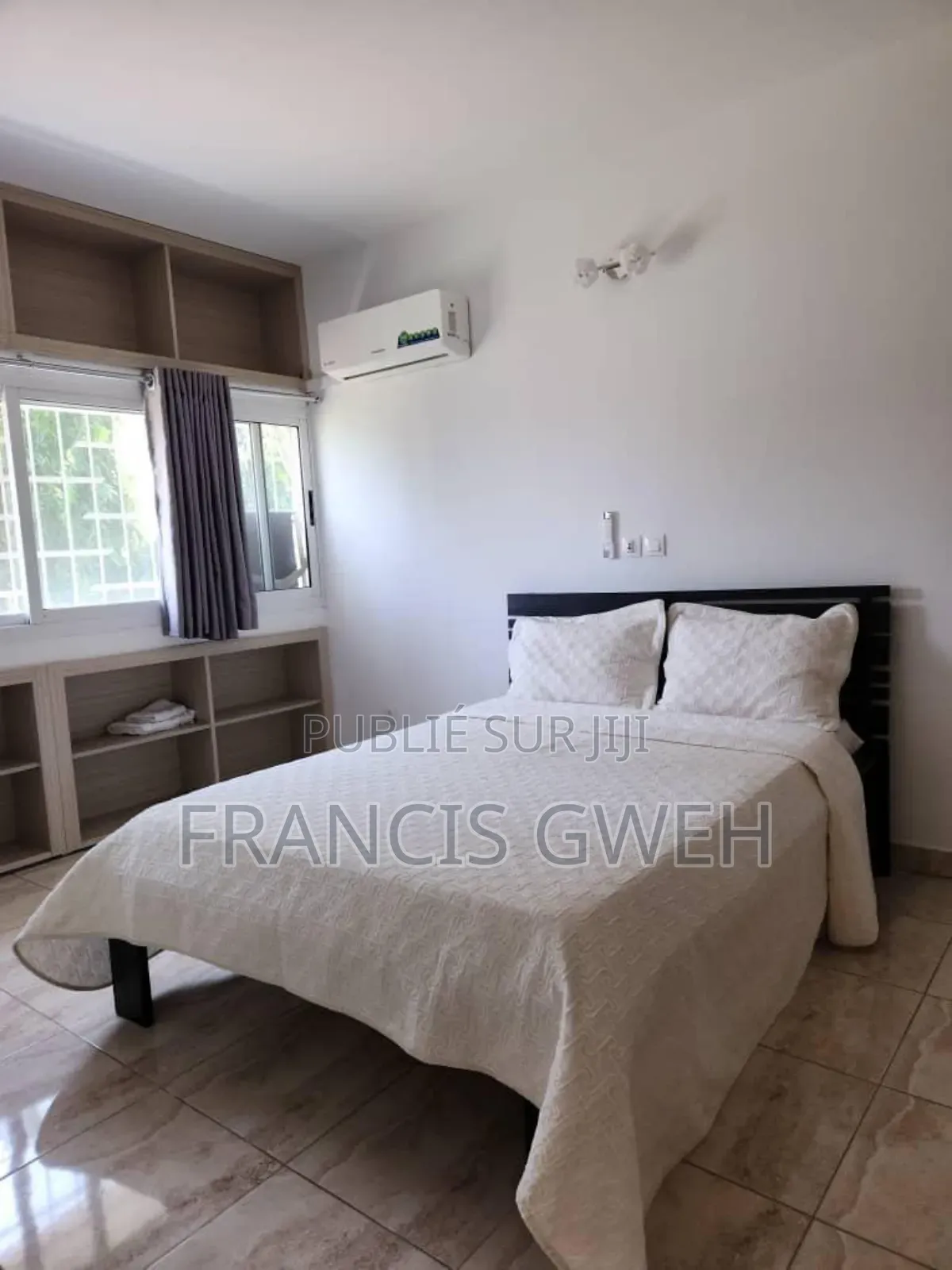 Furnished 3chbre Appartement dans Francis Gweh, Cocody à Louer