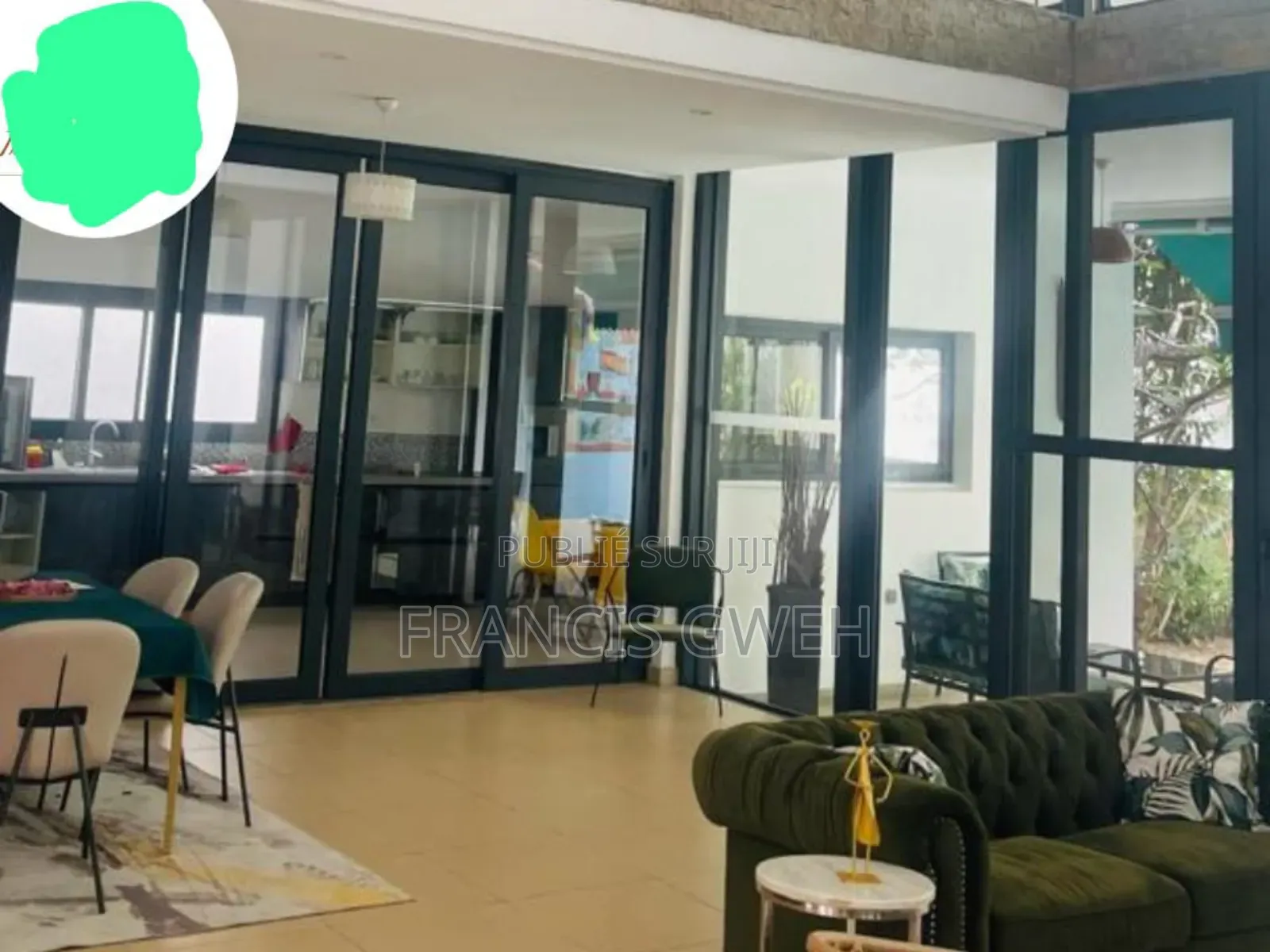 Furnished 4chbre Duplex dans Francis Gweh, Cocody à Louer