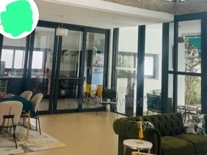 Furnished 4chbre Duplex dans Francis Gweh, Cocody à Louer