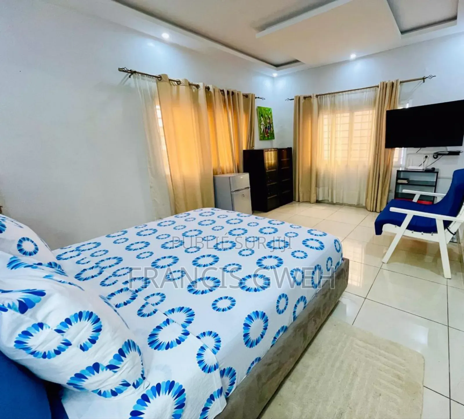 Furnished 4chbre Villa dans Francis Gweh, Cocody à Louer