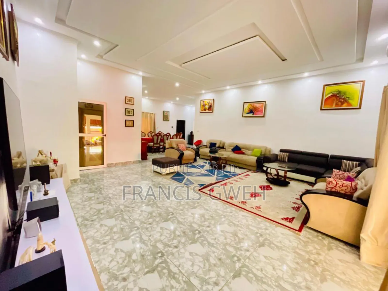 Furnished 4chbre Villa dans Francis Gweh, Cocody à Louer