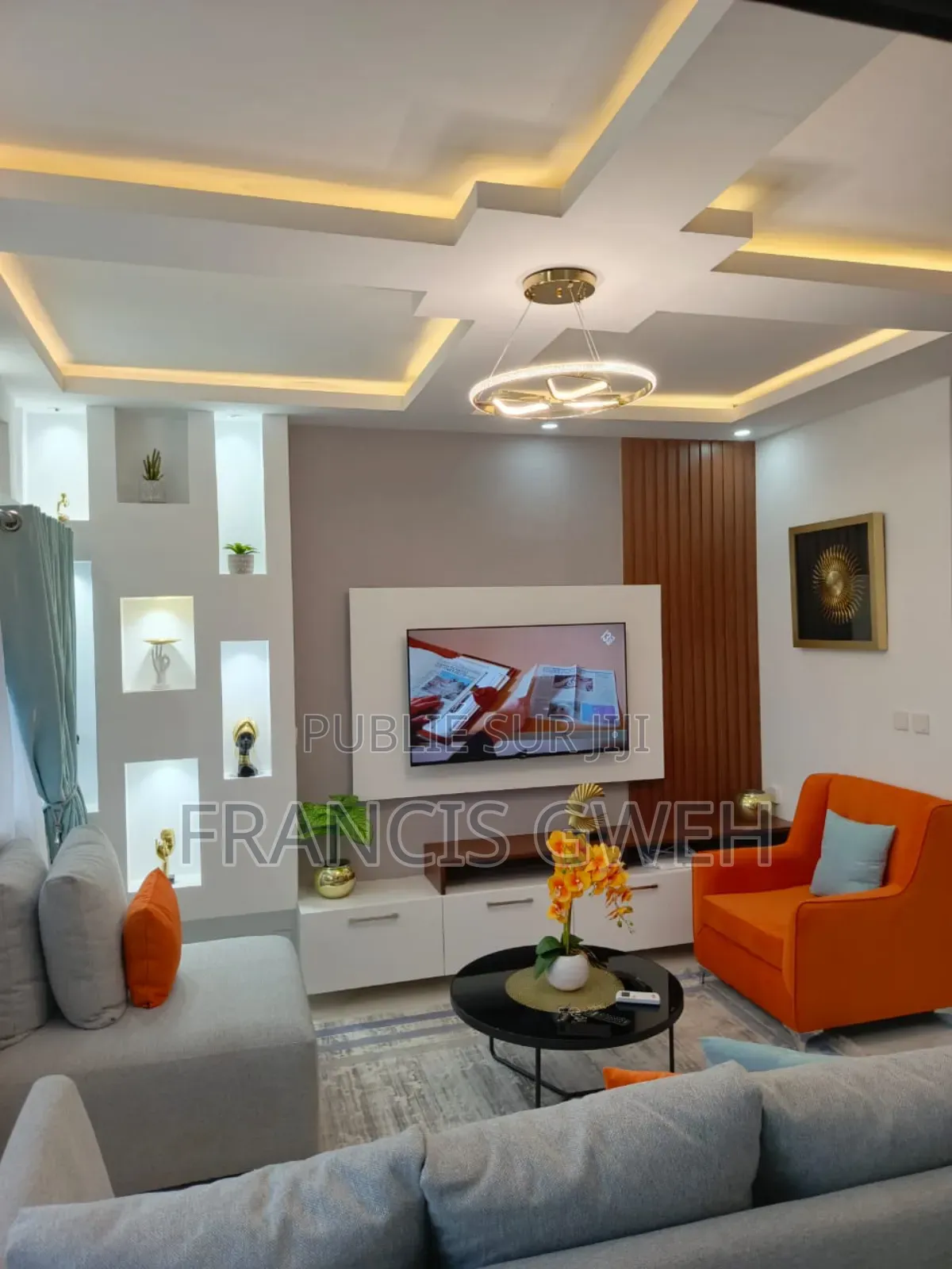 Furnished 2chbre Appartement dans Francis Gweh, Cocody à Louer