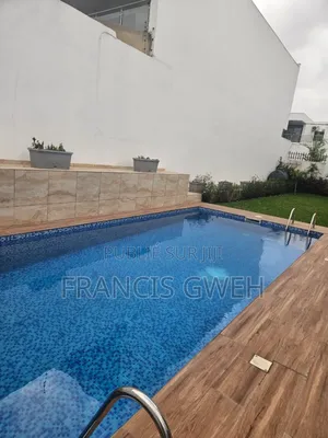 Furnished 4chbre Duplex dans Francis Gweh, Cocody à Louer