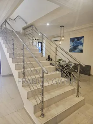 Furnished 4chbre Duplex dans Francis Gweh, Cocody à Louer