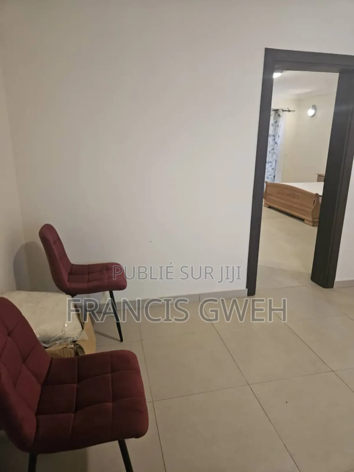 Furnished 4chbre Duplex dans Francis Gweh, Cocody à Louer