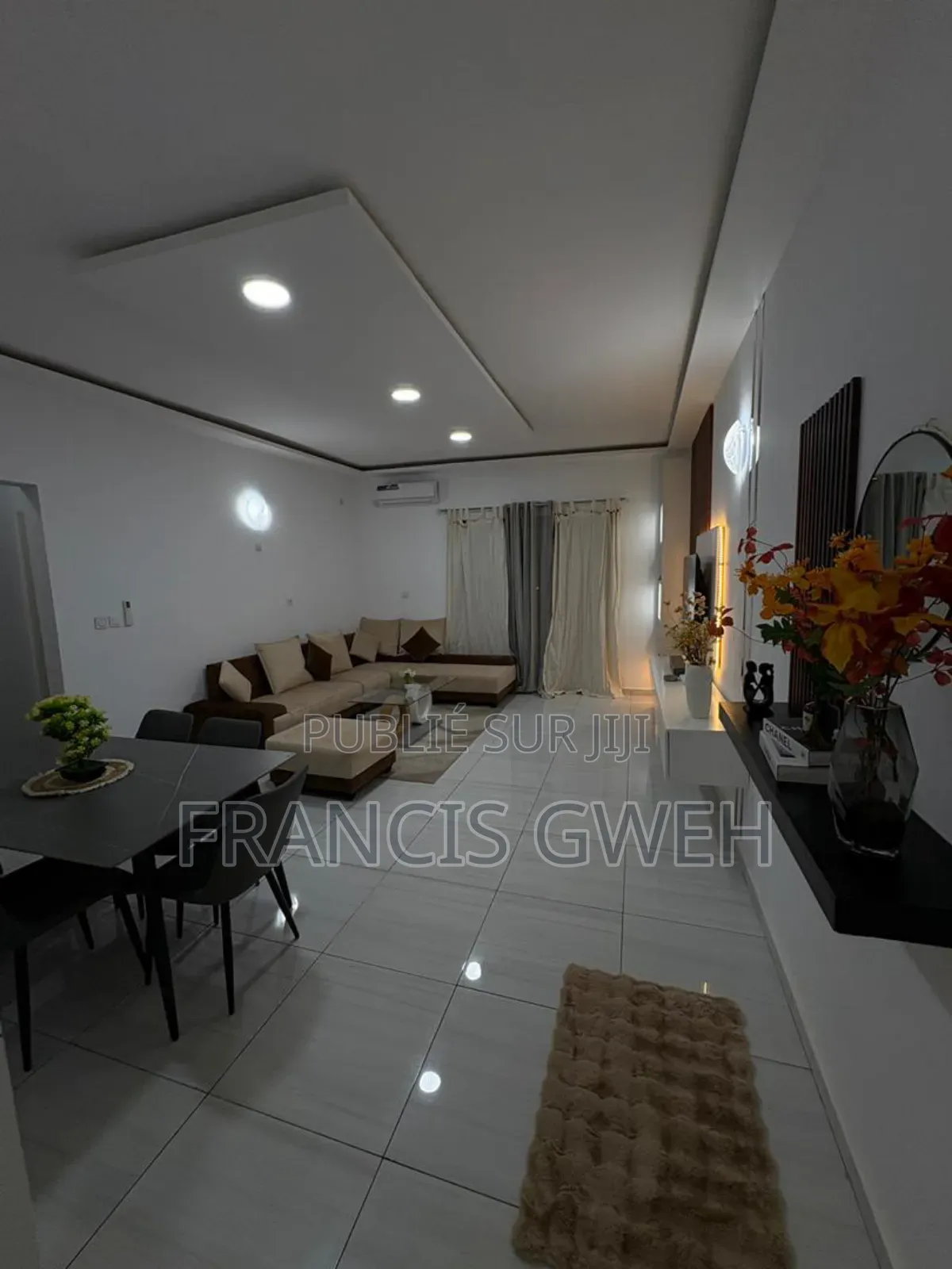 Furnished 1chbre Appartement dans Francis Gweh, Cocody à Louer