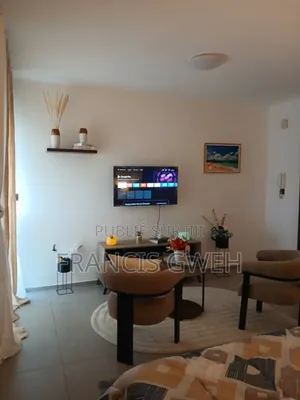 Furnished 1chbre Studio dans Francis Gweh, Cocody à Louer