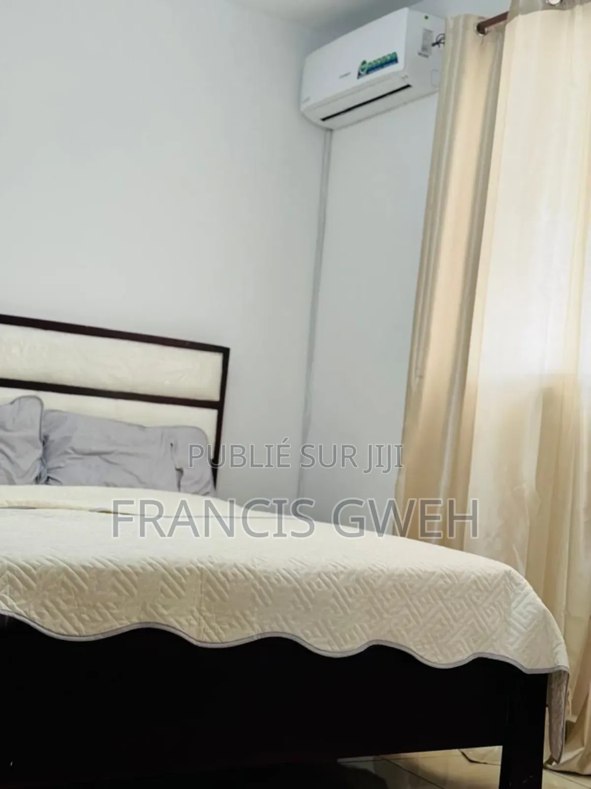 Furnished 3chbre Appartement dans Francis Gweh, Cocody à Louer