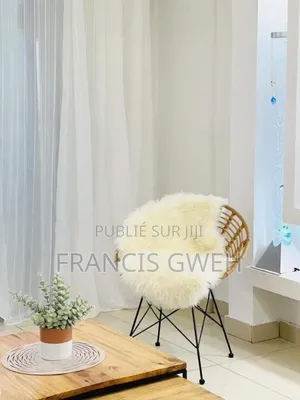 Furnished 1chbre Appartement dans Francis Gweh, Cocody à Louer