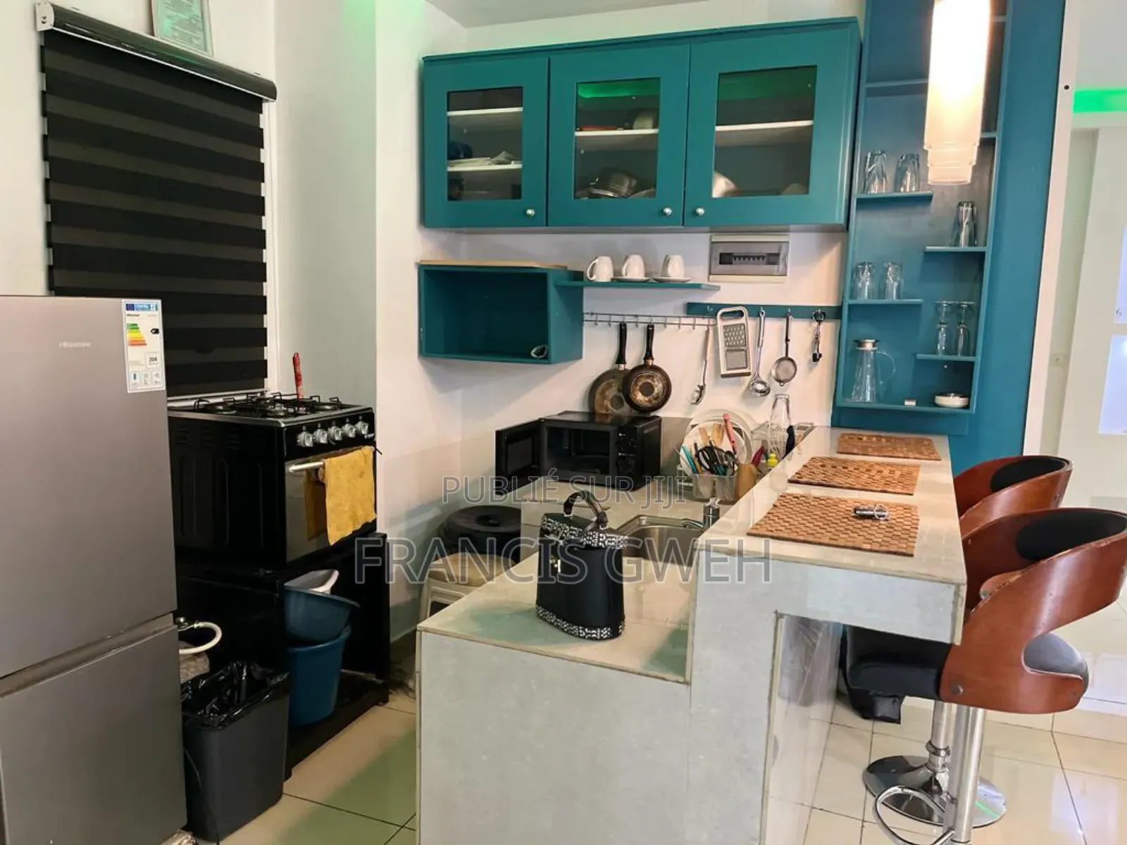 Furnished 1chbre Appartement dans Francis Gweh, Cocody à Louer