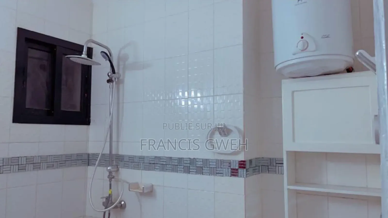 Furnished 1chbre Appartement dans Francis Gweh, Cocody à Louer