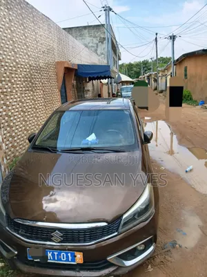Suzuki Ciaz 2021 Marron