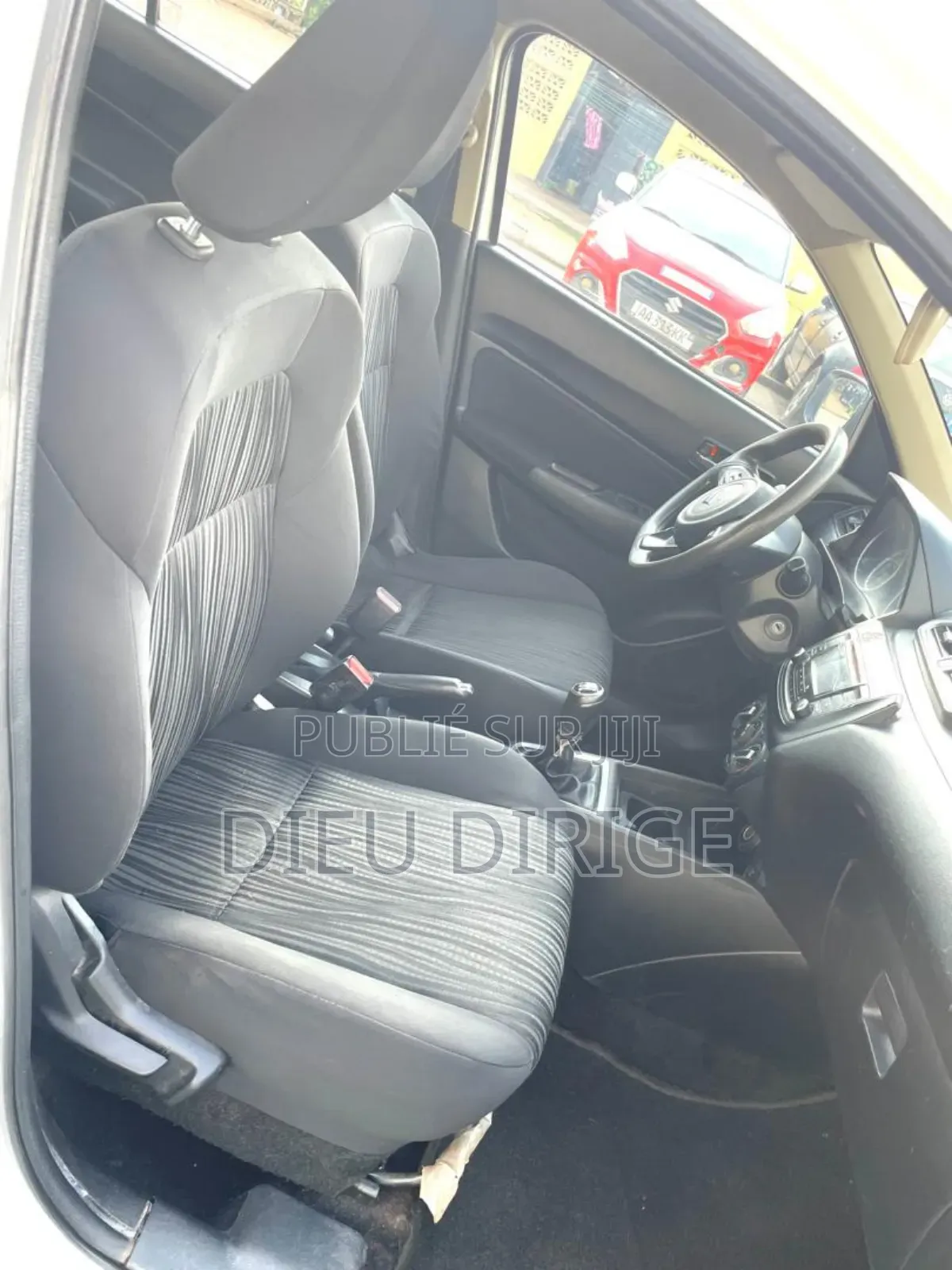 Suzuki Dzire 2023 Blanc