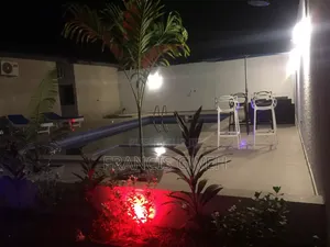 Furnished 4chbre Villa dans Francis Gweh, Cocody à Vendre