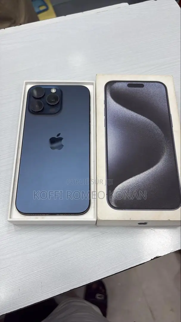 New Apple iPhone 15 Pro Max 256 GB Blue