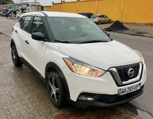 Photo - Nissan Kicks 2019 Blanc