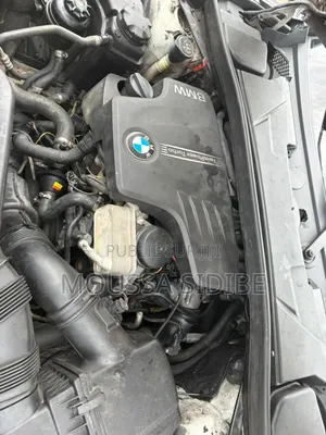 BMW X1 sDrive28i 4dr SUV (2.0L 4cyl Turbo 8A) 2015 Blanc