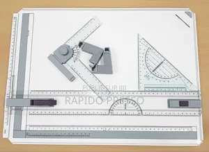 Photo - Planche a Dessin Et Compas