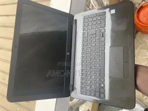 Ordinateur Portable HP 4GB Intel Core I3 SSD 512GB