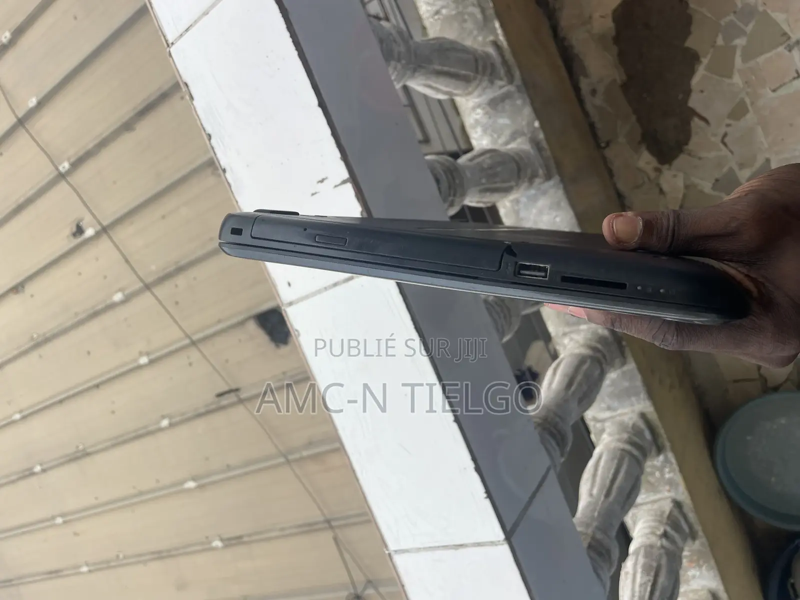 Ordinateur Portable HP 4GB Intel Core I3 SSD 512GB