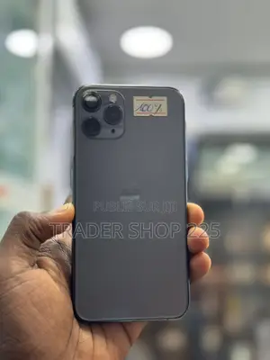 Photo - Apple iPhone 11 Pro 64 GB Argenté