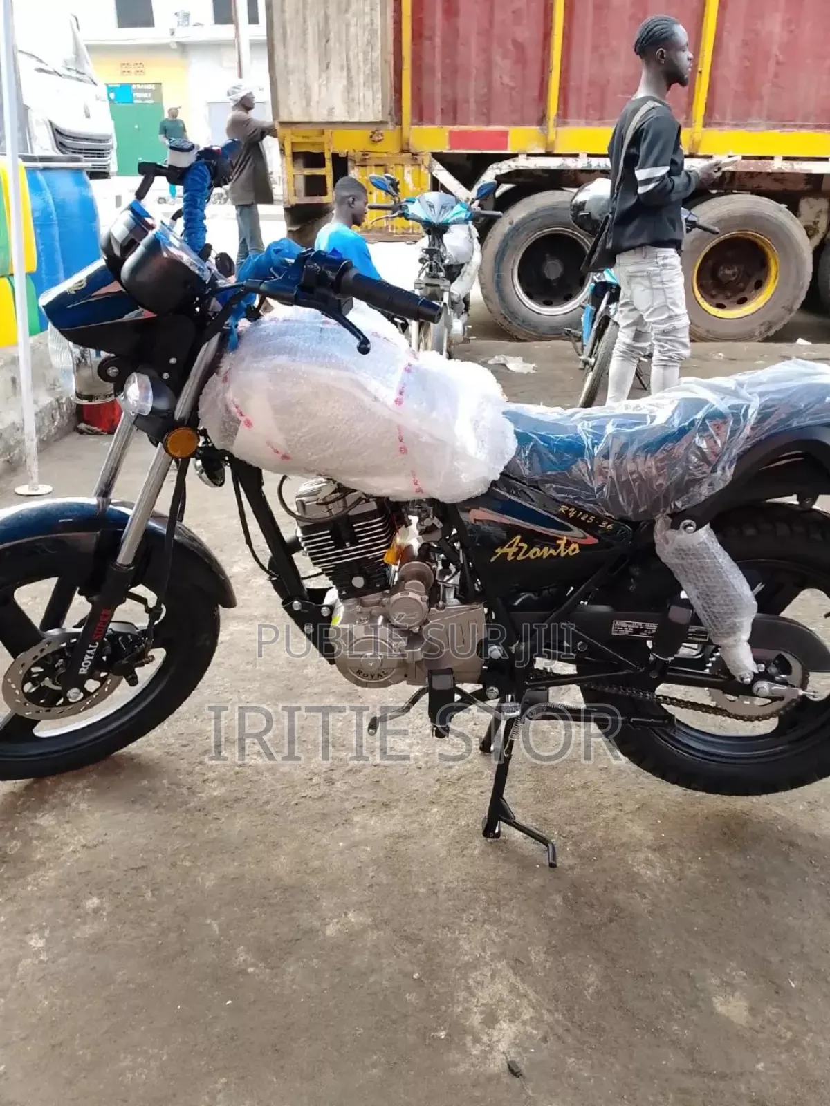 New Royal RY125 2024 Black