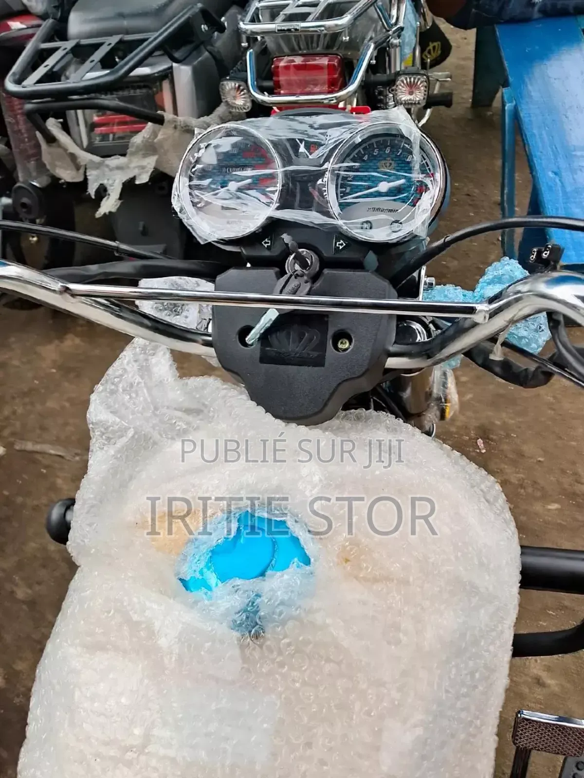 New Royal Moto/Vélomoteurs 2024 Jaune