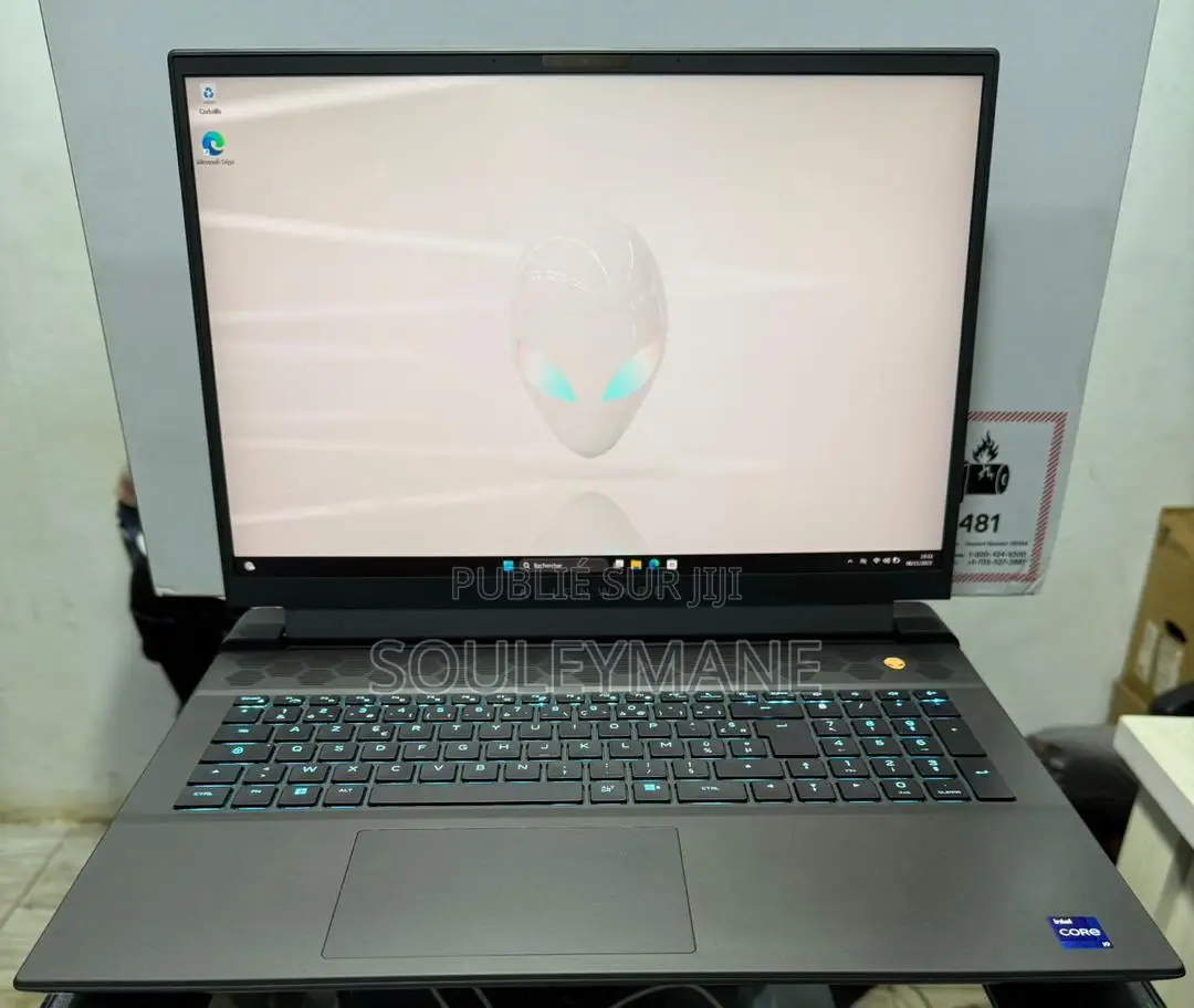 New Ordinateur Portable Dell Alienware M18 R2 64GB Intel Core I9 SSD 2T