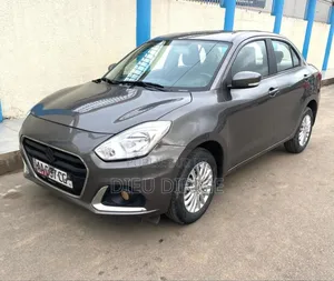 Suzuki Dzire 2024 Gris