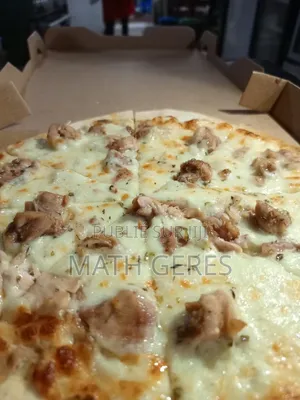 Pizza Au Poulet Moyen 29cm