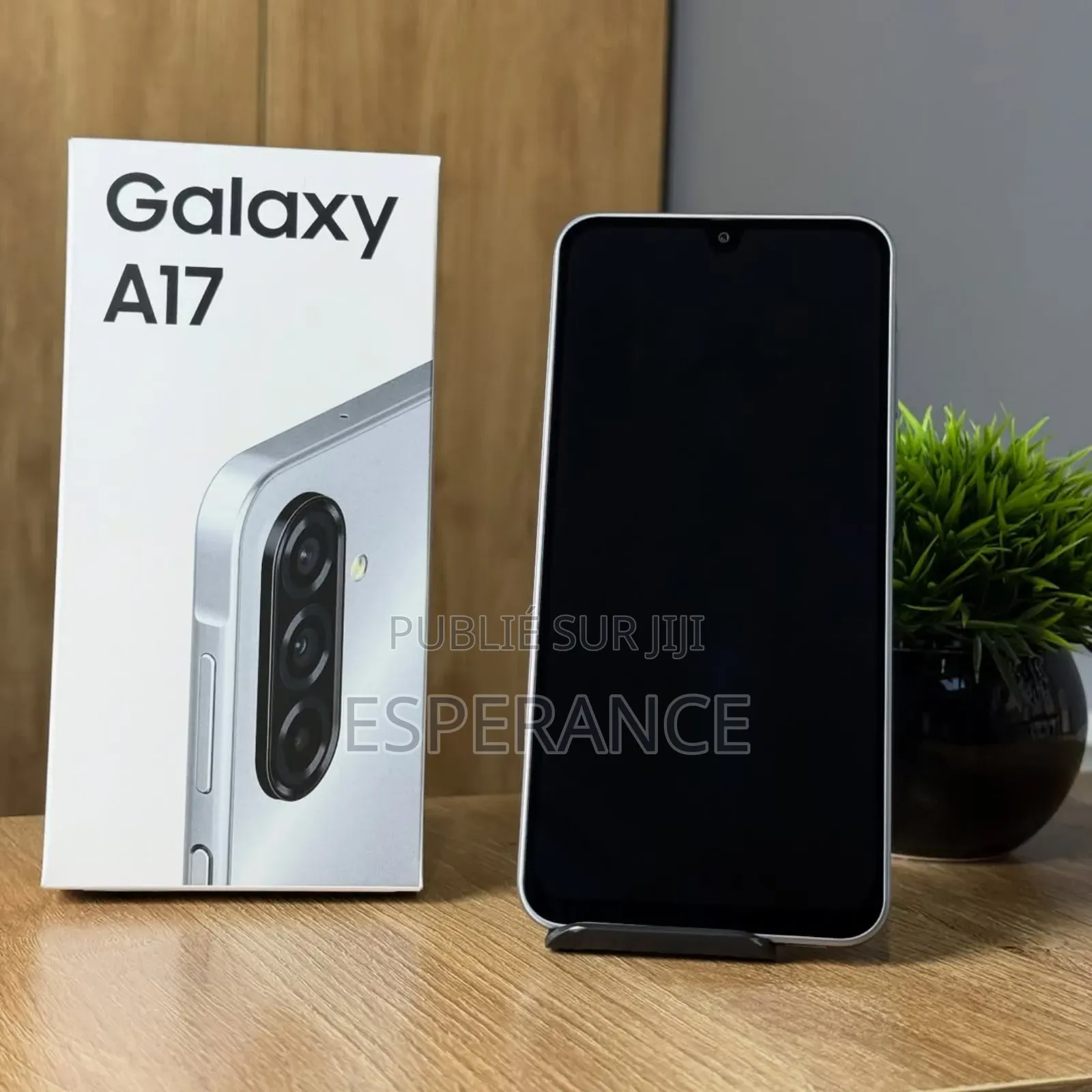 New Samsung Galaxy A17 256 GB Gris