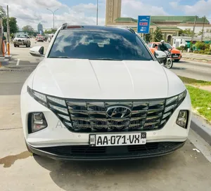 Photo - Hyundai Tucson Limited 2021 Blanc cassé