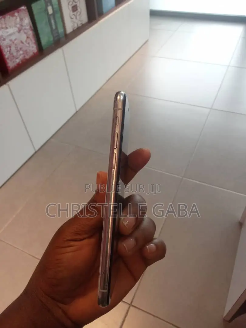 Apple iPhone X 64 GB Blanc