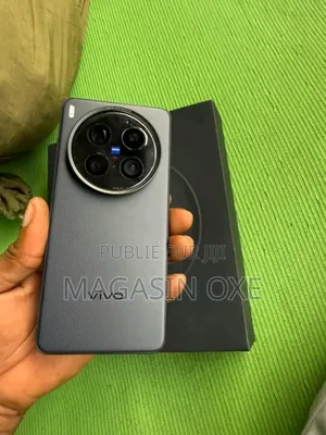 Photo - New Vivo iQOO 11 Pro 256 GB Blue