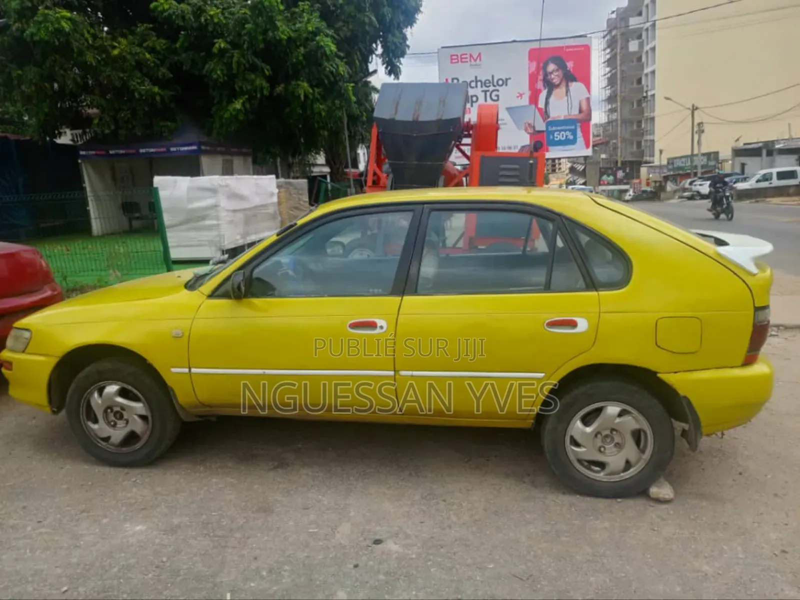 Toyota Corolla II 1999 Jaune