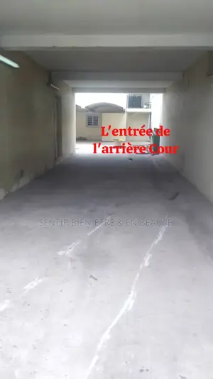 20chbre Duplex dans Location, Treichville à Vendre