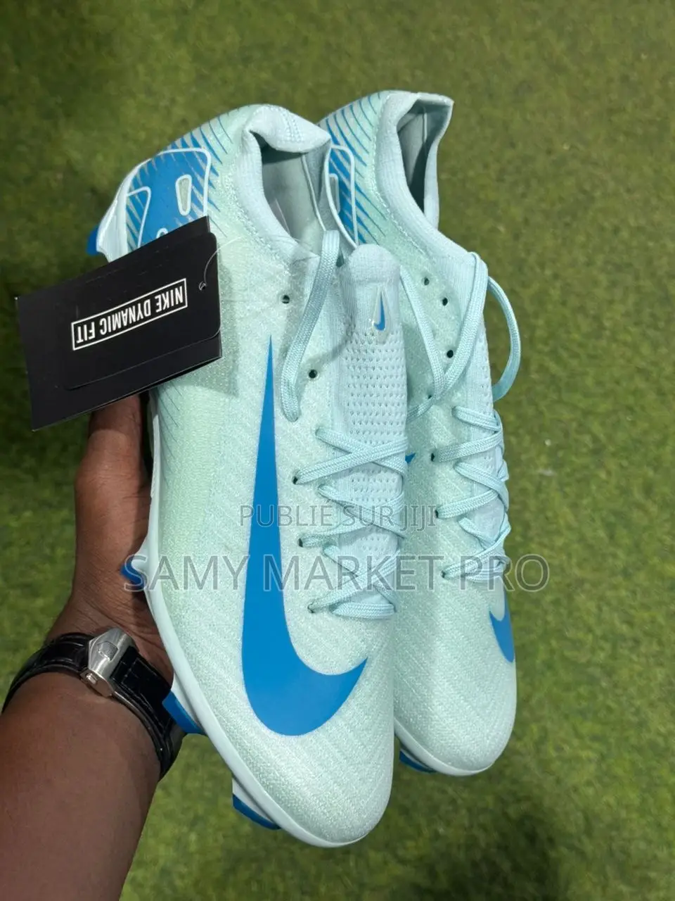 Paire De Marque
