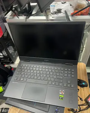 Ordinateur Portable HP Omen 16 16GB AMD Ryzen 5 SSD 512GB