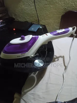 Photo - Defroisseur a Vapeur