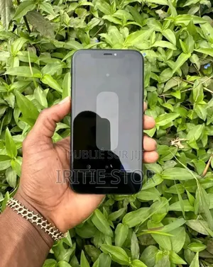 Photo - Apple iPhone XR 64 GB Blanc