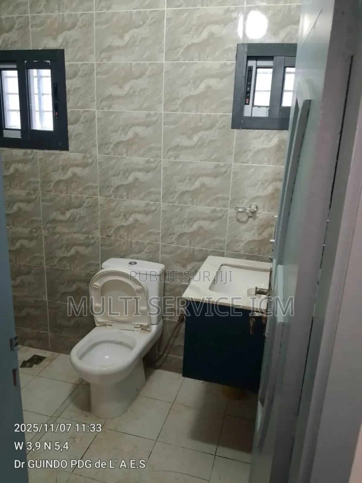 5chbre Duplex dans Cocody Nouveau Chu à Vendre