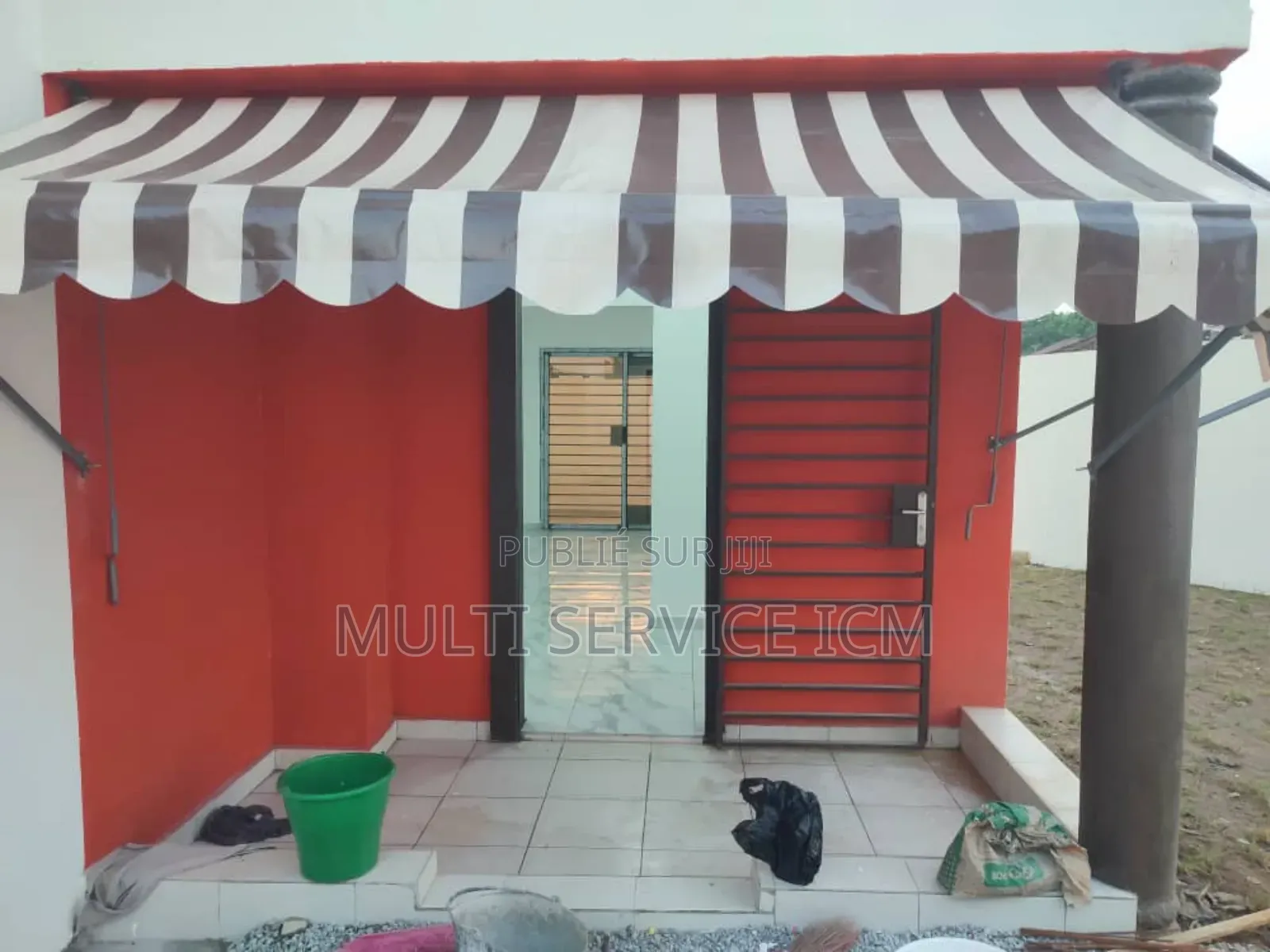 3chbre Villa dans Ismael Coulibaly, Cocody à Vendre